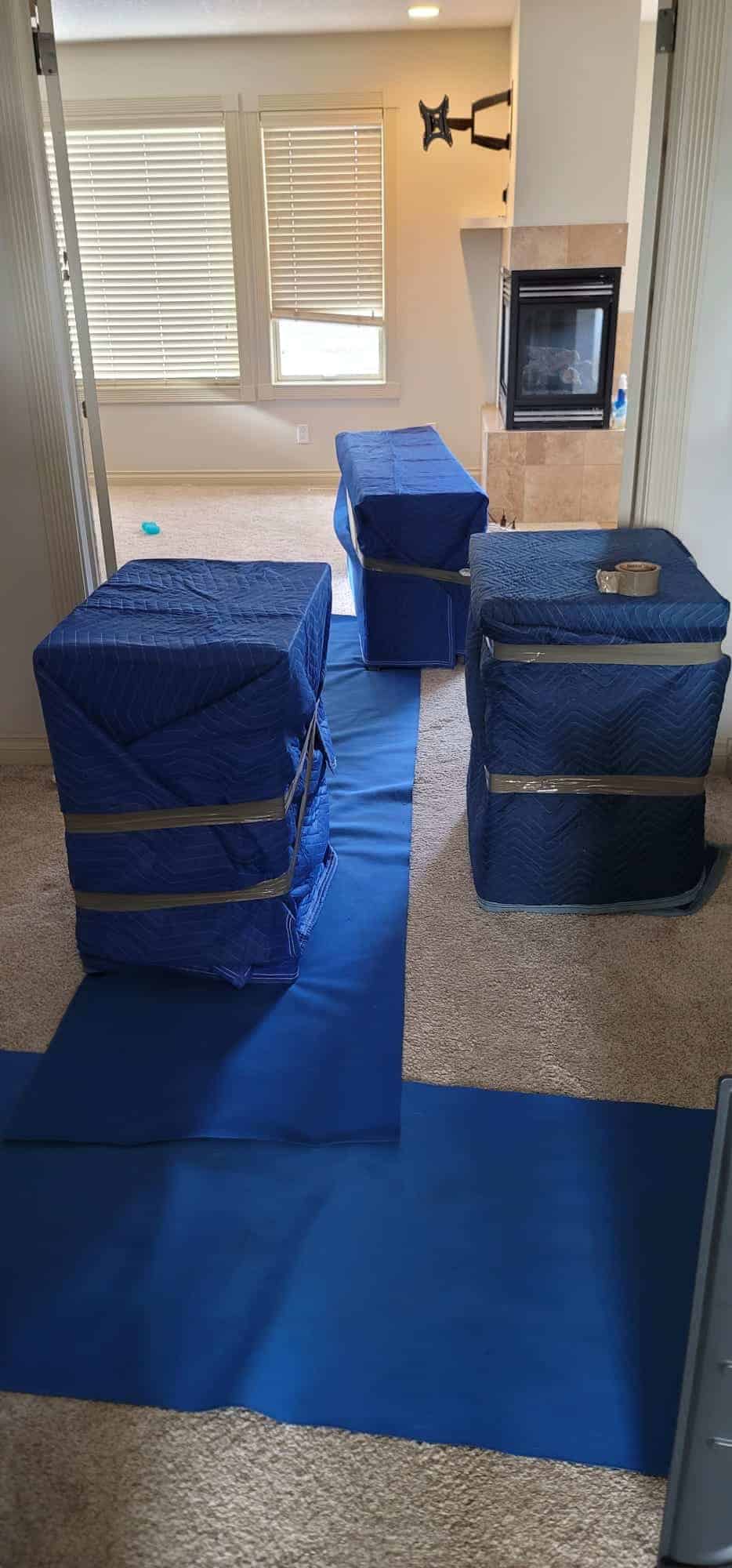 Professional interprovincial moving crew