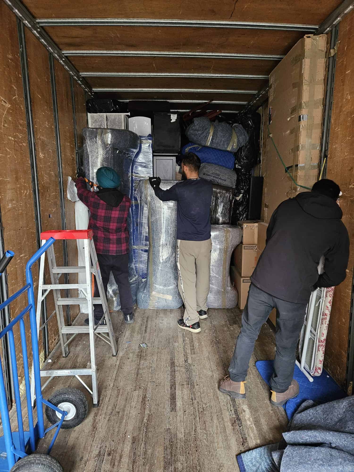 Professional movers in Cold Lake