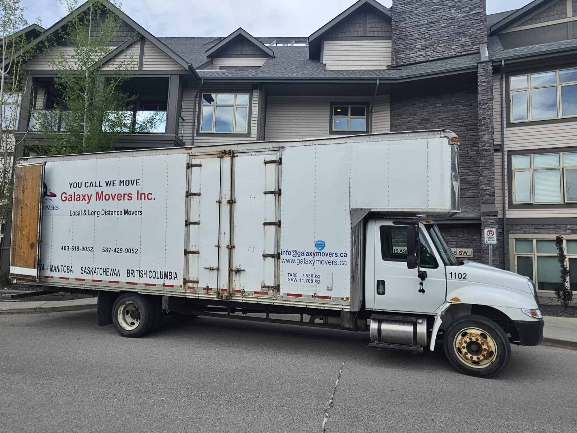 Moving company in Coronation AB