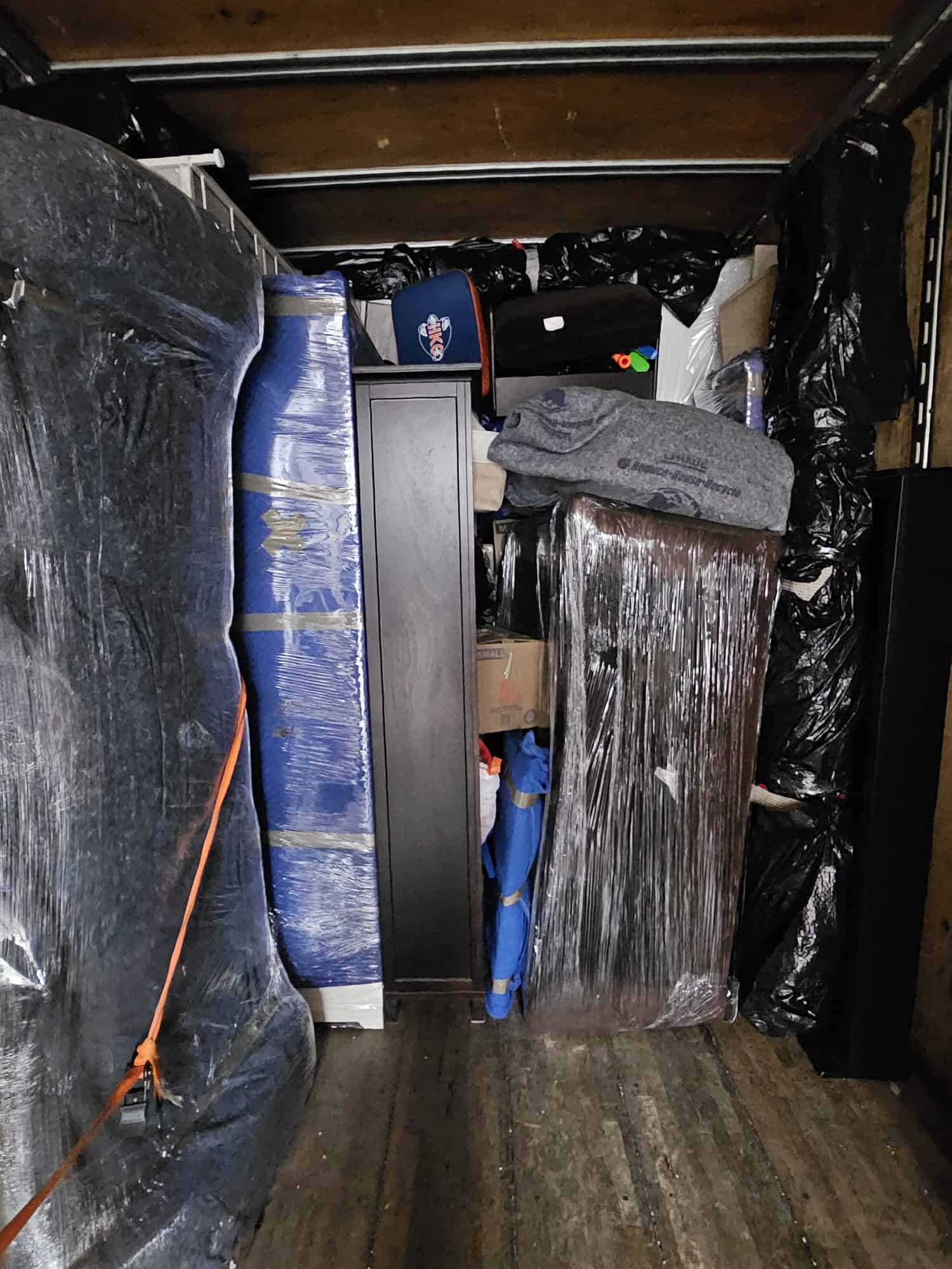 Professional movers in Claresholm AB