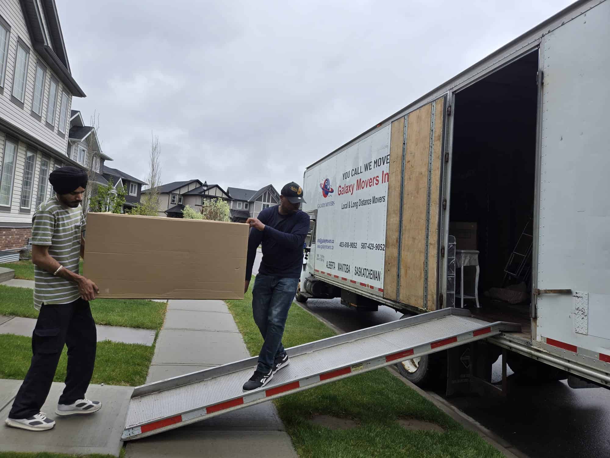 Home movers in St. Albert